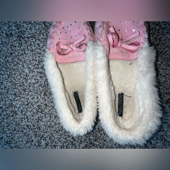 Nautica pink slippers - Picture 5 of 11